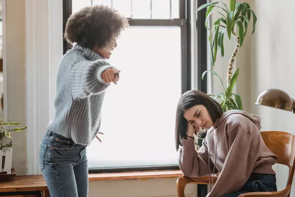 dette karmique, il est important de vous débarrasser de toutes les rancunes