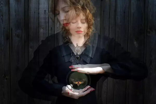 sorcière moderne